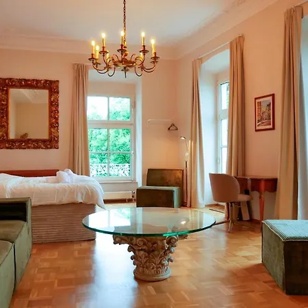 Apartment Fraueneck - Wohnen In Der Altstadt & Parkplatz Koblenz (Rhineland-Palatinate)