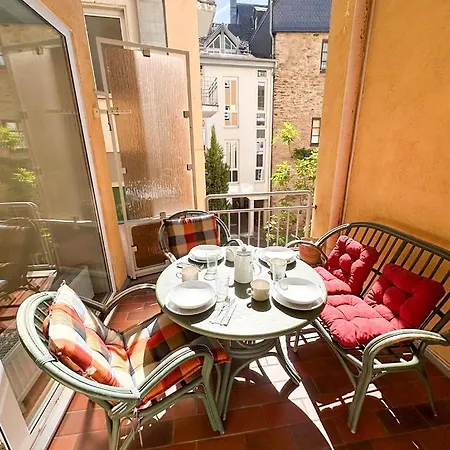 Fraueneck - Wohnen In Der Altstadt & Parkplatz Apartment